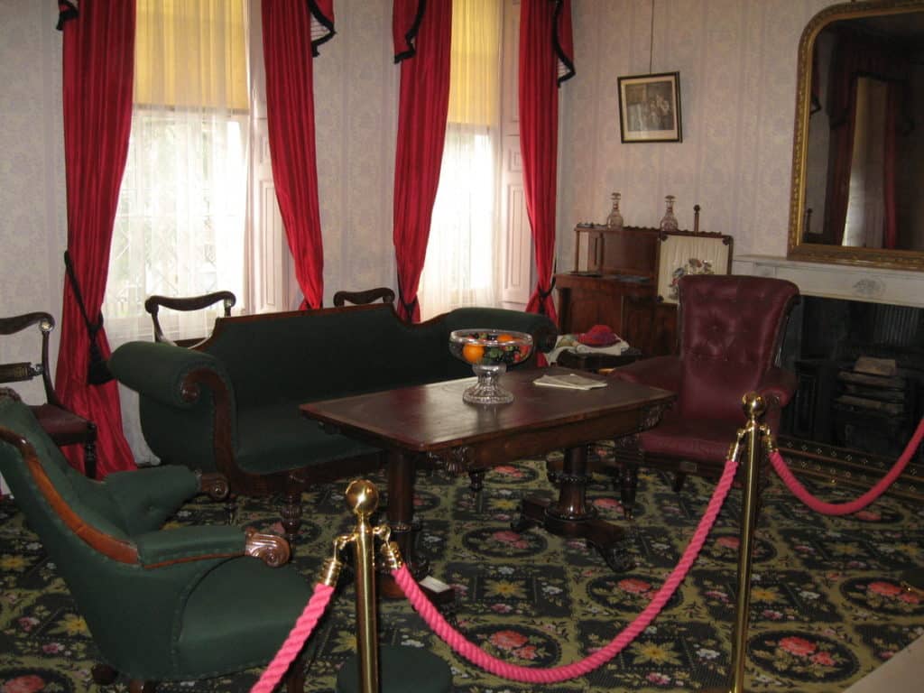 Charles Dickens' living room Charles Dickens' living room
